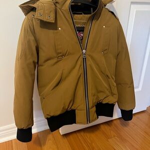 Moose knuckles kids bomber L size